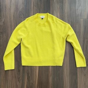 Universal Thread Sunny Yellow Crew Neck Sweater